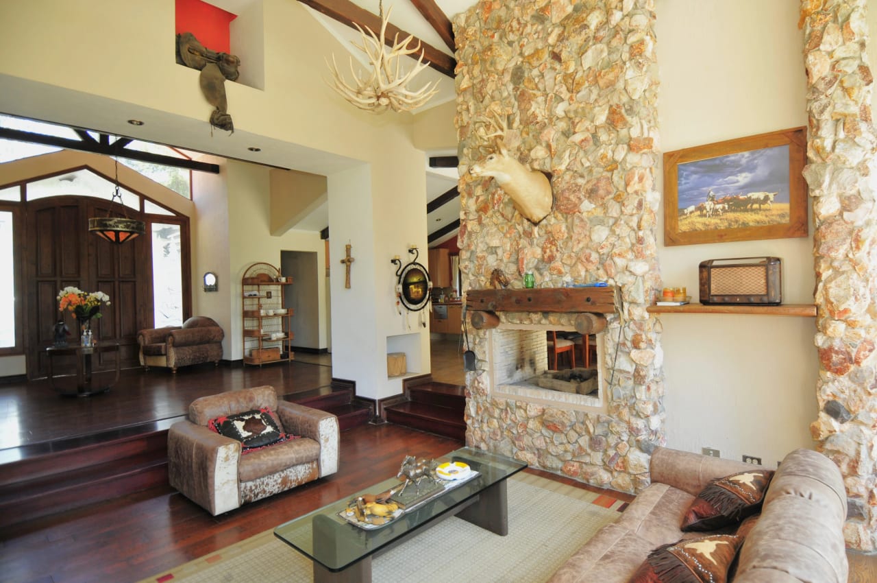 Residencia de un Nivel con 1,440 m² de Terreno – A 16 km de Antigua — foto 6 de 17